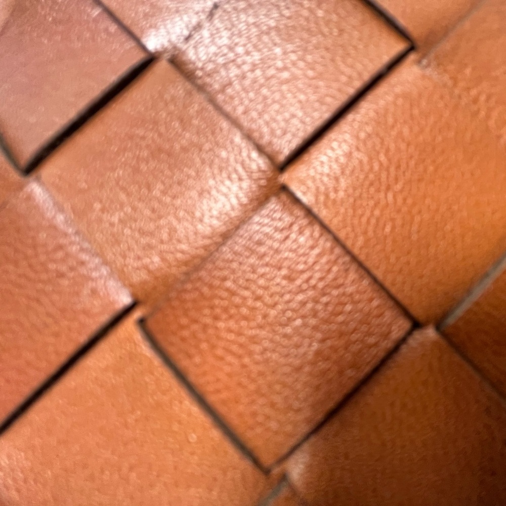 Genuine Leather Handcrafted Bifold Small Wallet w/Woven Leather Exterior - Picture 5 of 13